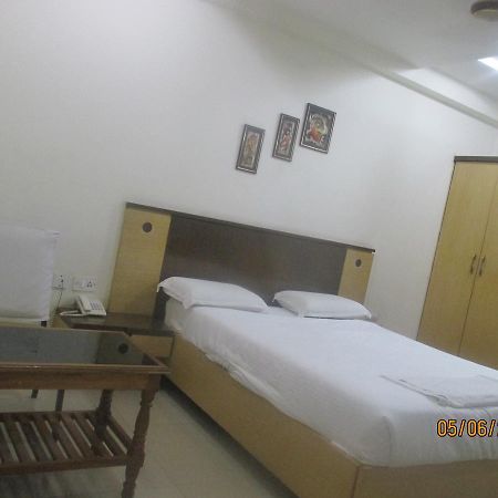 A.R Grand Hotel Visakhapatnam Dış mekan fotoğraf